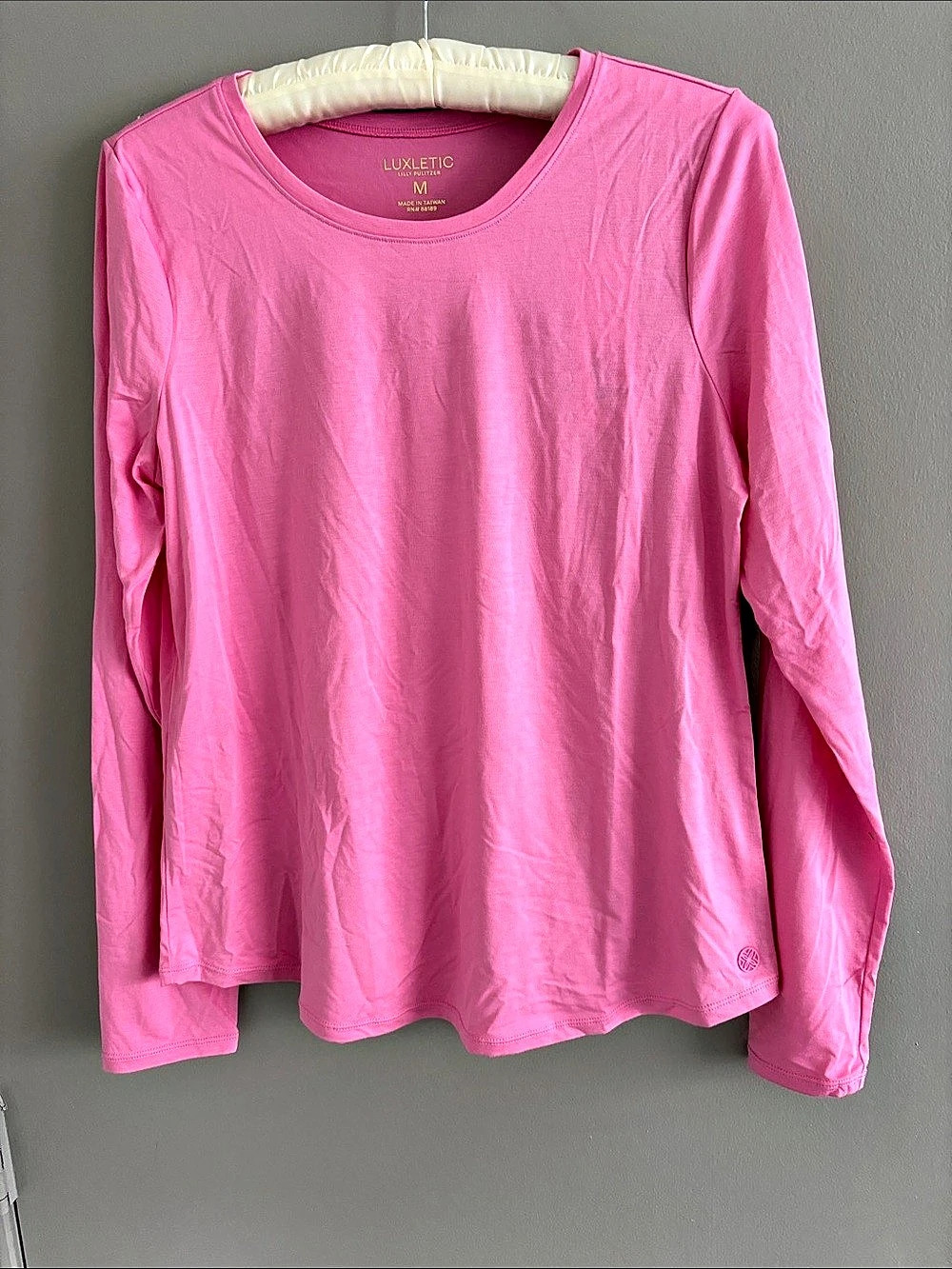 Luxeletic Lily Pulitzer Long Sleeve Tee in Pink Size Medium NWT
